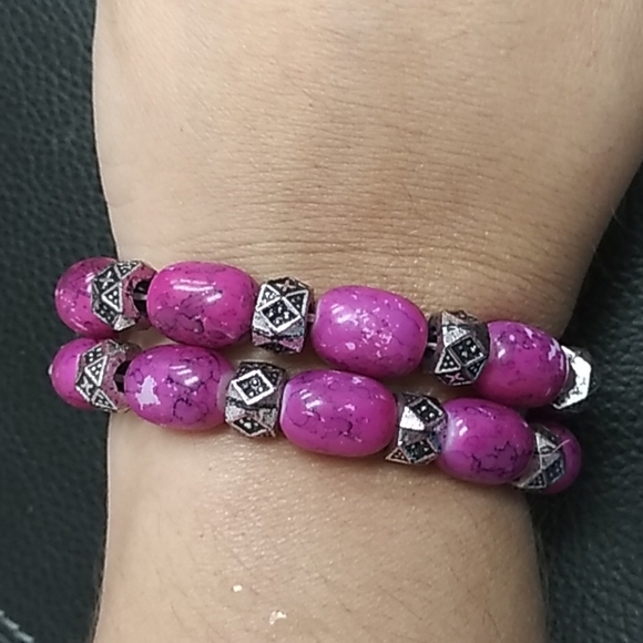 Lila Bracelets Jewelry Accesories - Picture 3 of 3